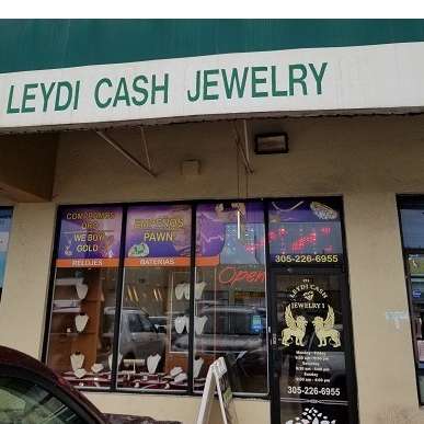 Leydi Cash Jewelry