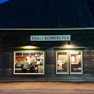 Three Robbers Pub