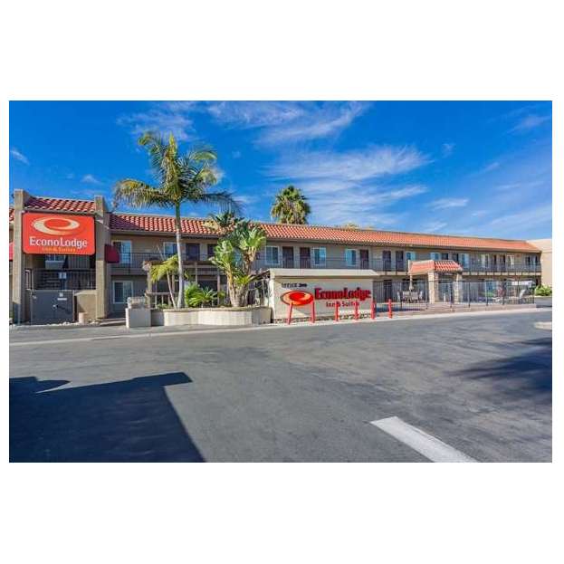 Econo Lodge Inn & Suites Escondido Downtown